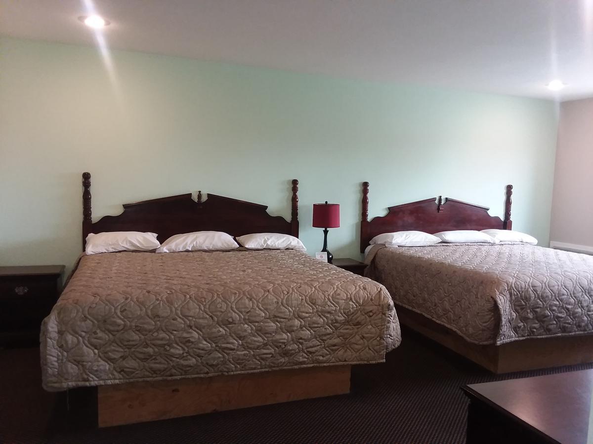 Wartburg Scenic River Inn Motel المظهر الخارجي الصورة